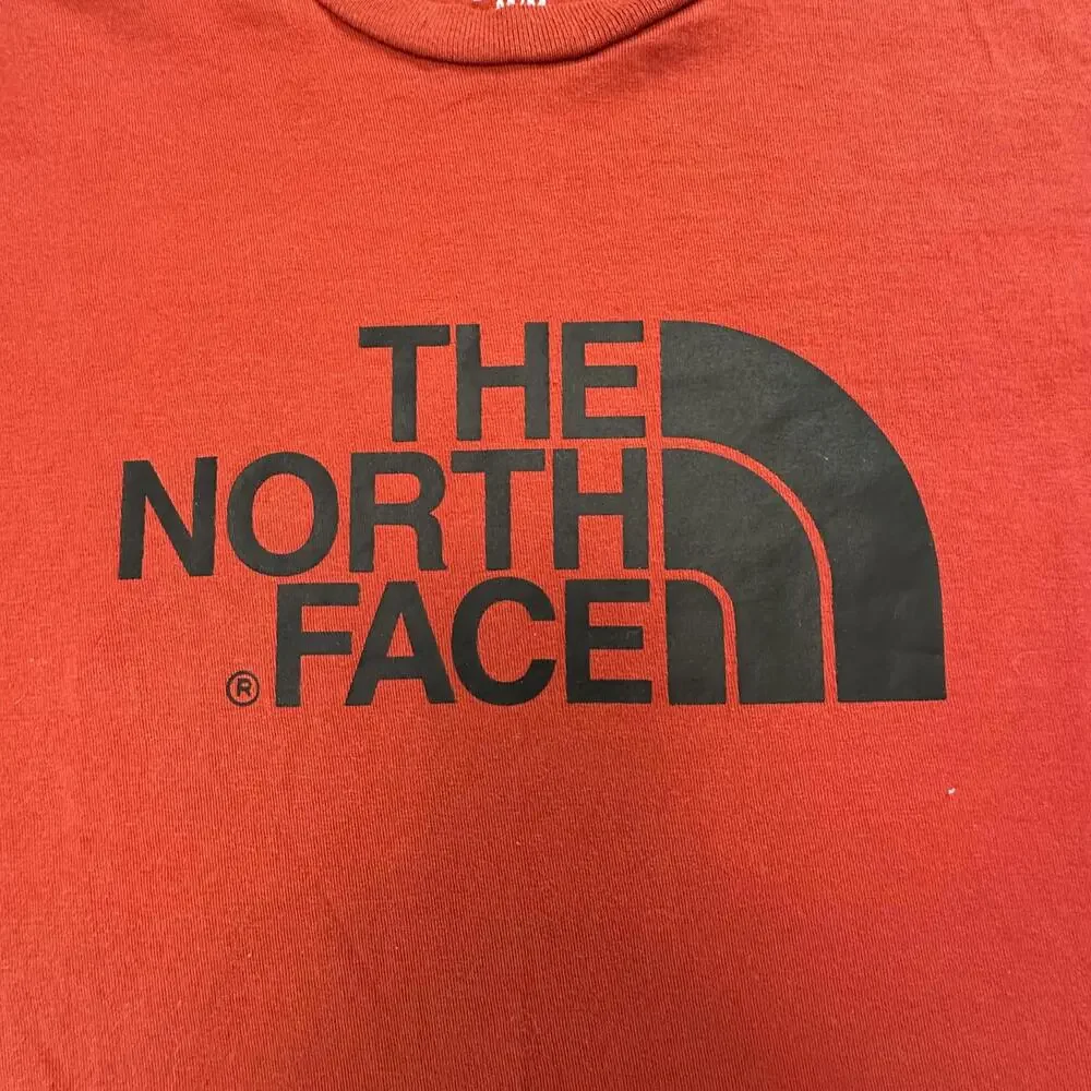 The‎ North Face Men's Red Short Sleeve T-Shirt M/M